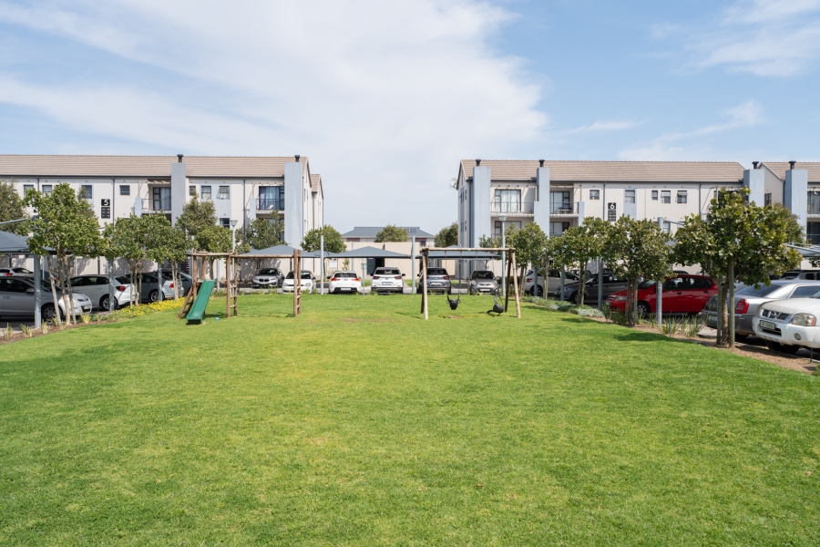 2 Bedroom Property for Sale in Buh Rein Estate Western Cape